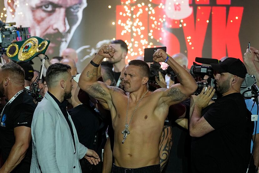 Oleksandr Usyk Net Worth 2024: How Much Is the Heavyweight Champion Really Worth?