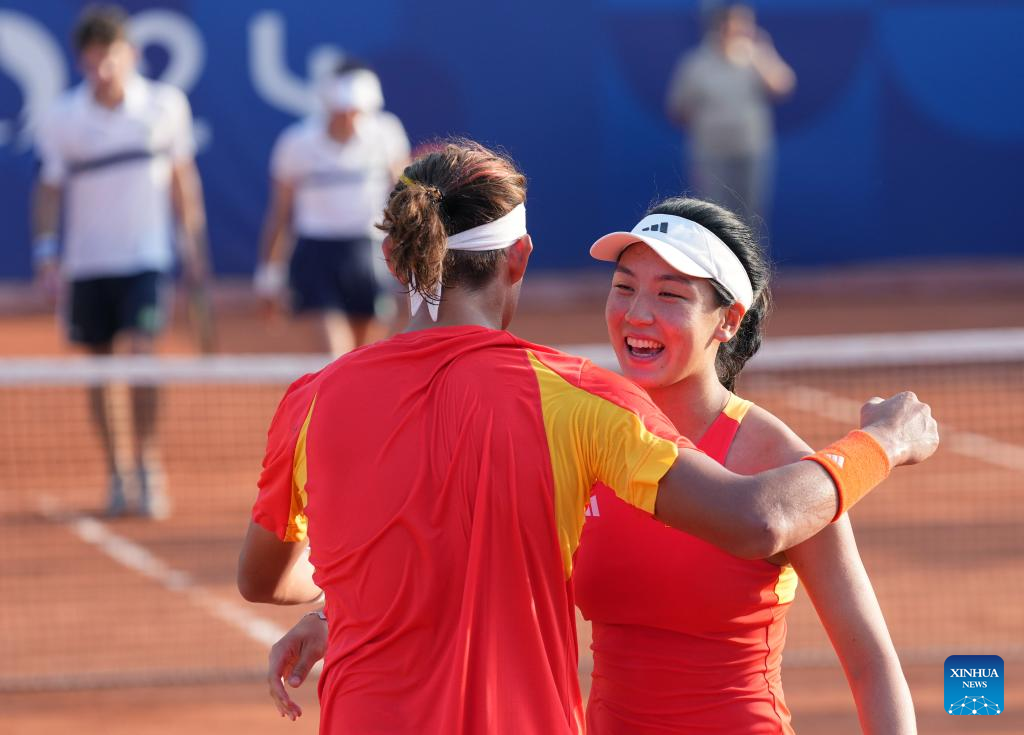 Zhang Zhizhen and Xiyu Wang: Chinas Rising Tennis Stars