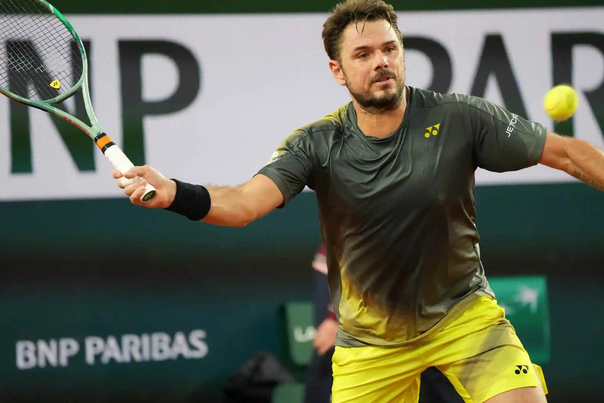 Delving into Wawrinka Net Worth: Career Earnings & Wealth