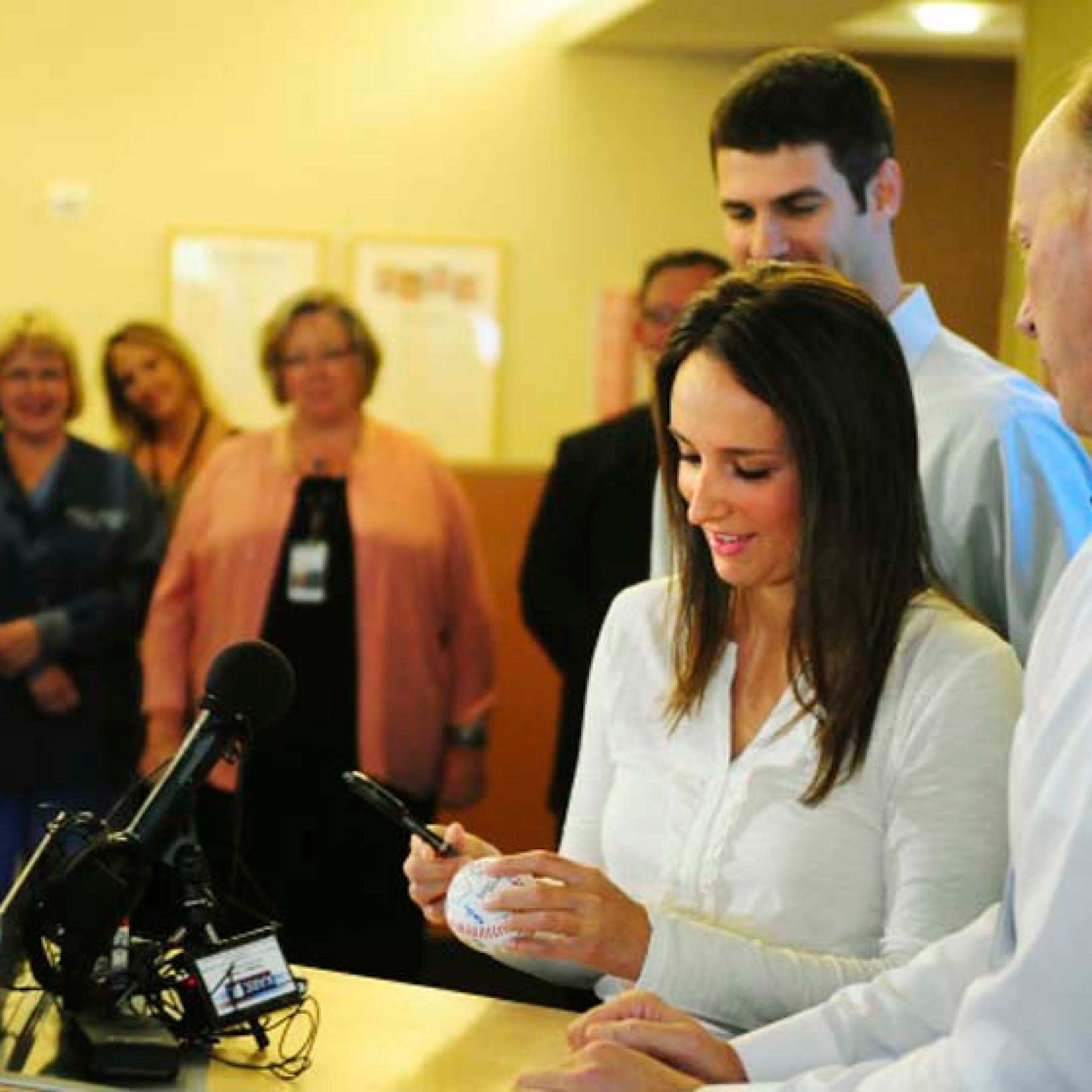 Maddie Bisanz: The Supportive Wife of Baseball Star Joe Mauer