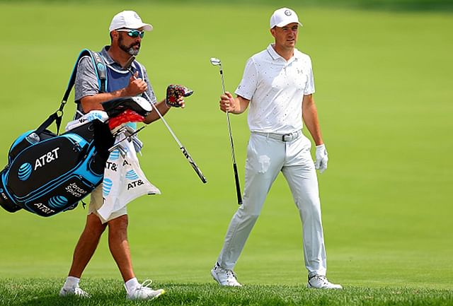 Michael Greller Caddie: Learn About His Life and How He Became a Top Caddie