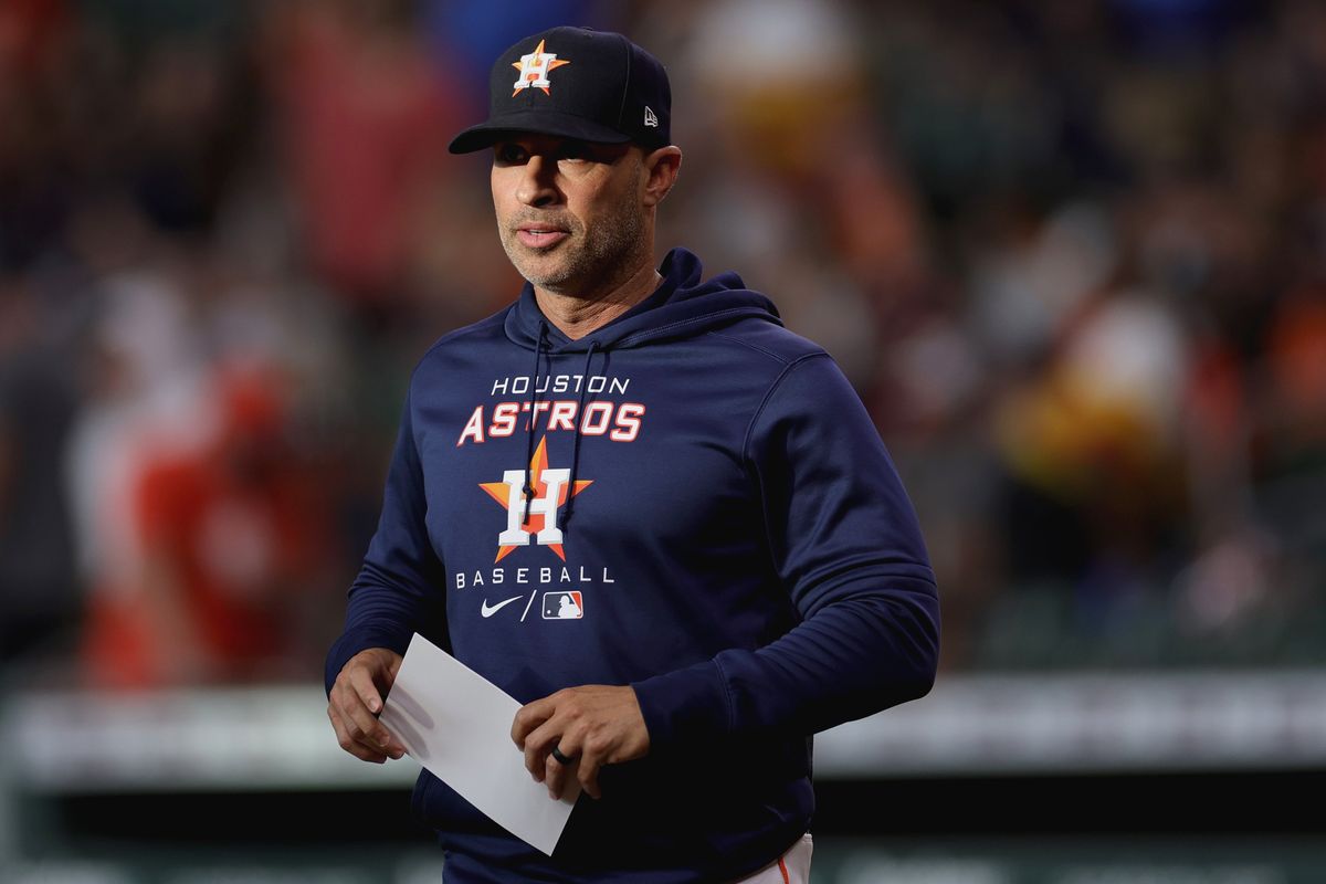 Whats Joe Espada Salary? Learn About His Astros Contract!