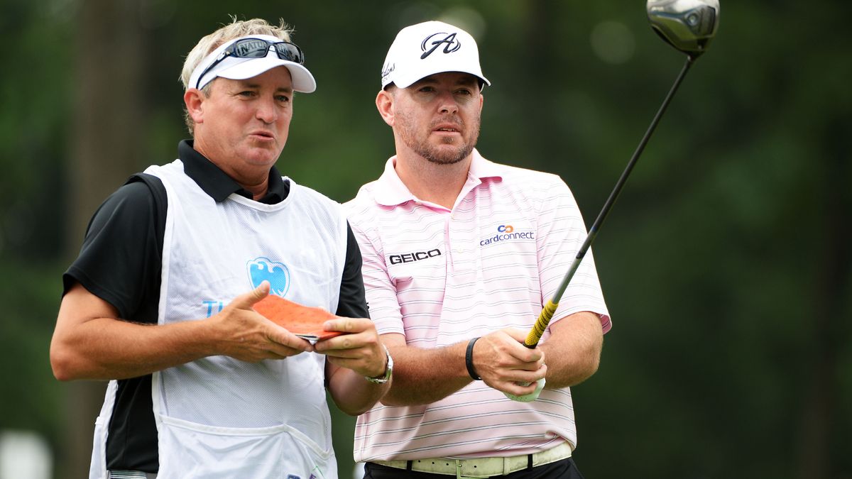 The role of a caddie: Insights from Kip Henleys long-time partner!