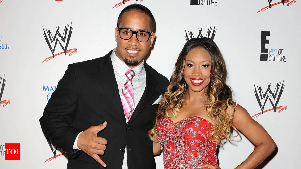 Jey Uso Wife Photo - All The Best Pictures Here!