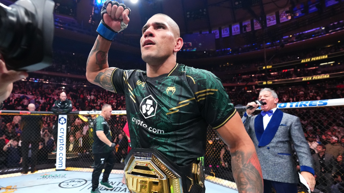 Alex Pereira Alcoholic: How Did He Overcome His Addiction and Become a Champion Fighter?